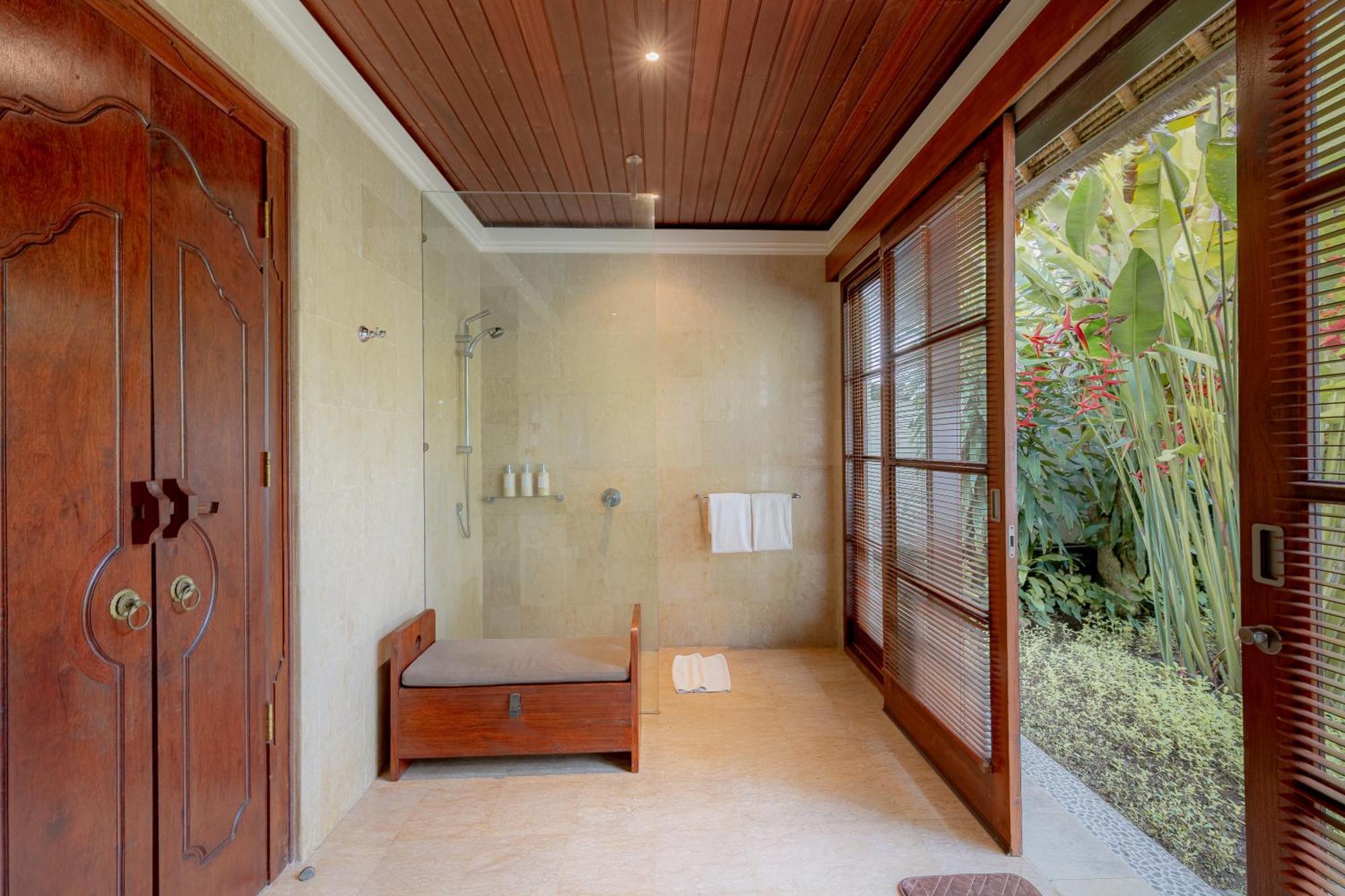 Villa Dorado - Steps From Jimbaran Beach Exterior photo
